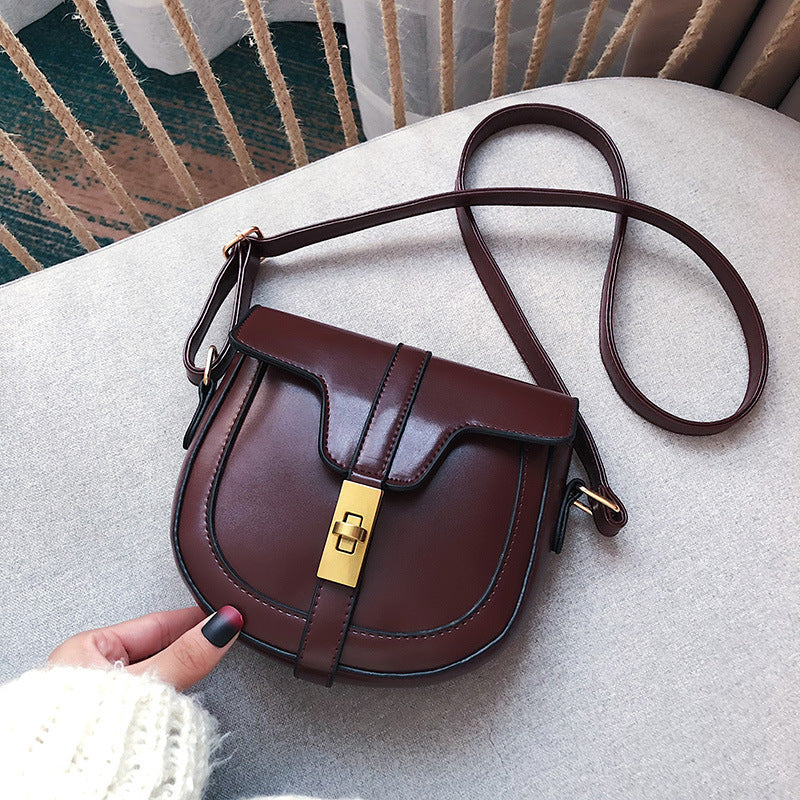 Shoulder bag Western style saddle bag